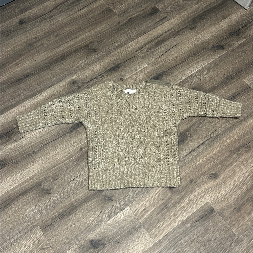Loft Cable knit sweater 3/4 sleeves.  Zipper accent.  Size Small.